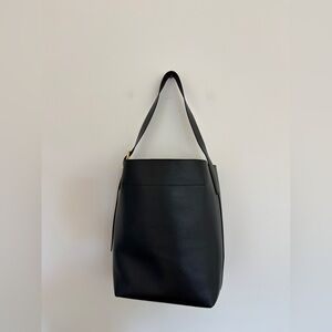 NWT Madewell Leather Tote in Black